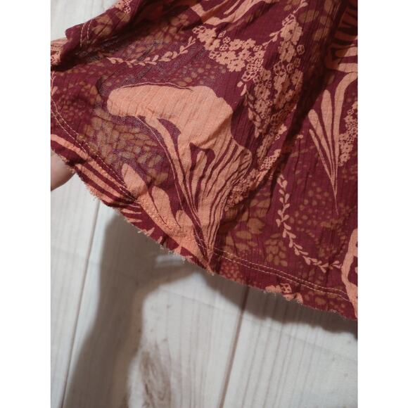 Free People Tank Top Womens Small Red Orange Floral Boho Raw Distress Hem Rayon - Picture 3 of 7